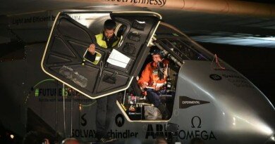 Bertrand Piccard smiled as the cockpit door was opened